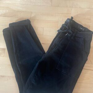 Judy Blue Black Jogger 11/30